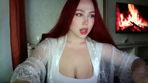 Snapshot of lolaamint_ chatting on 05/14/26, 12:01 LolaaMint online show from 05/14/26, 12:01