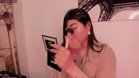 lolaasmith_21 online show from 02/19/26, 07:10