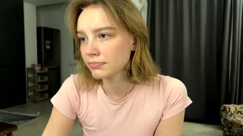 lolaatatee online show from 05/21/26, 08:27