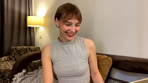 lolaatatee online show from 05/31/26, 06:53