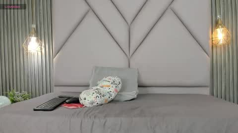 lolabunnysc online show from 03/21/26, 12:21