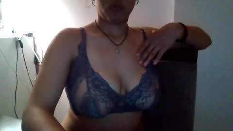 Snapshot of lolacloud chatting on 07/16/26, 02:17 lolacloud online show from 07/16/26, 02:17
