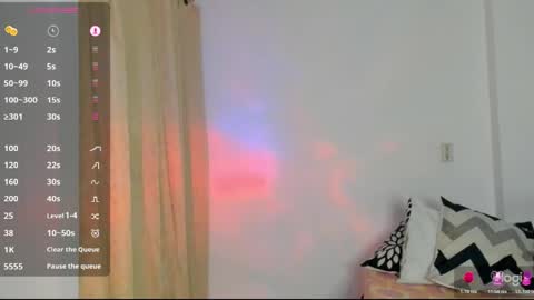 Snapshot of lolacute69 chatting on 05/08/26, 03:23 Lola help me get to 100 thumbs online show from 05/08/26, 03:23