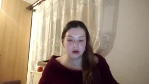 Lola online show from 04/07/26, 08:31