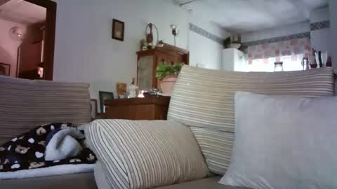 LOLA HUESO y ERIC online show from 02/02/26, 09:19