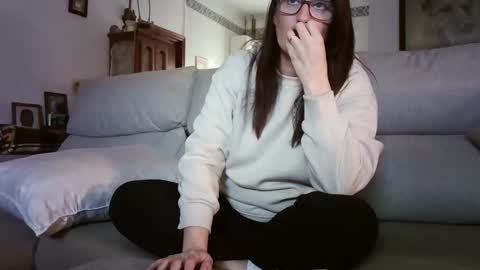 LOLA HUESO y ERIC online show from 03/23/26, 03:27