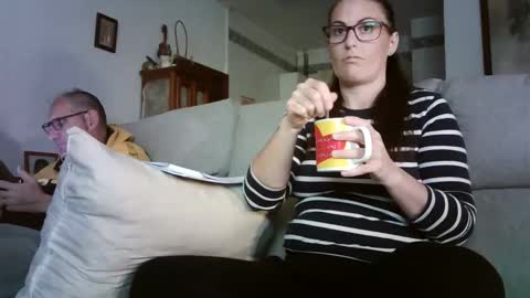 Snapshot of lolahueso chatting on 05/15/26, 02:35 LOLA HUESO y ERIC online show from 05/15/26, 02:35