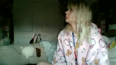 Lola Lixx online show from 01/23/25, 10:11