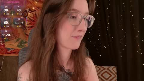 lolami_ online show from 04/28/26, 07:13