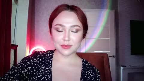 Lola online show from 09/30/25, 12:32