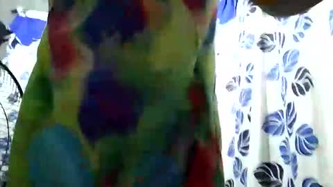 tey online show from 02/21/25, 09:22