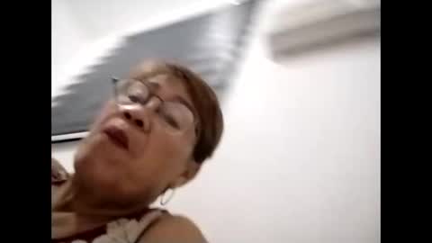 tey online show from 09/19/25, 08:27