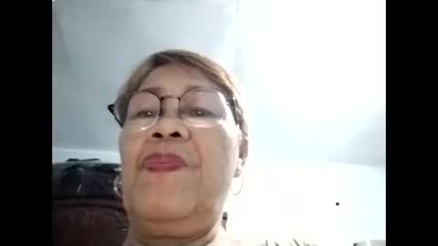 tey online show from 10/22/25, 11:15