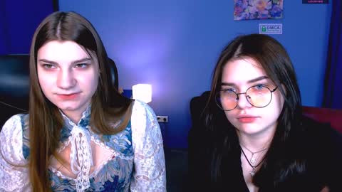 Lola pvt is OPEN online show from 12/26/24, 07:24