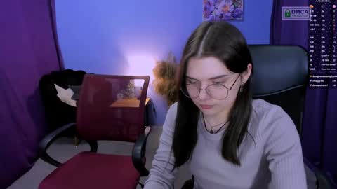 Lola pvt is OPEN online show from 01/29/25, 04:08