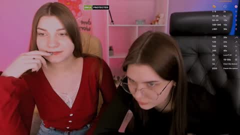 Lola pvt is OPEN online show from 02/07/25, 03:41