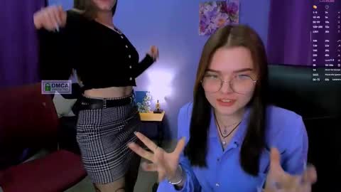 Lola pvt is OPEN online show from 02/12/25, 03:49