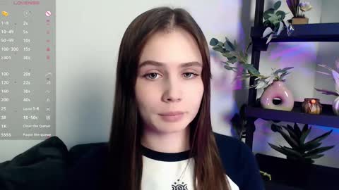 Snapshot of lolapalmer_ chatting on 12/06/24, 01:18 lolapalmer_ online show from 12/06/24, 01:18