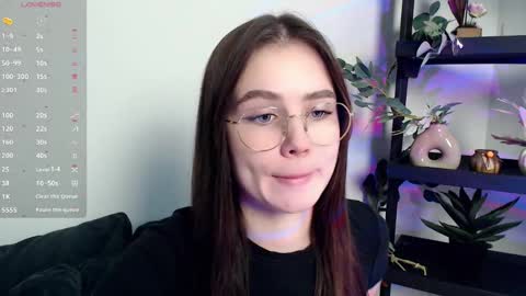 Snapshot of lolapalmer_ chatting on 12/08/24, 07:22 lolapalmer_ online show from 12/08/24, 07:22