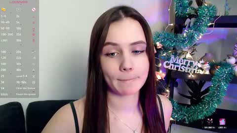 Snapshot of lolapalmer_ chatting on 12/14/24, 12:22 lolapalmer_ online show from 12/14/24, 12:22