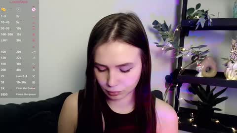 Snapshot of lolapalmer_ chatting on 02/10/25, 08:10 lolapalmer_ online show from 02/10/25, 08:10