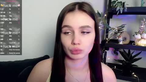 Snapshot of lolapalmer_ chatting on 02/25/25, 11:11 lolapalmer_ online show from 02/25/25, 11:11