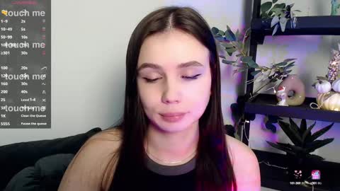 Snapshot of lolapalmer_ chatting on 02/28/25, 01:47 lolapalmer_ online show from 02/28/25, 01:47