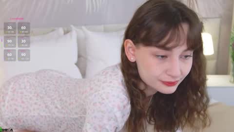 Lola online show from 09/16/25, 01:50