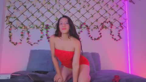  Lola  online show from 11/09/25, 09:13