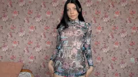 Lola Next stream January 6th at 0500am  30 minutes GMT online show from 04/05/26, 01:14