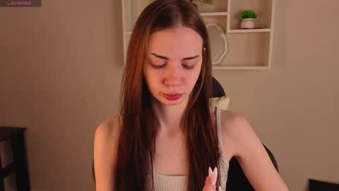 Lola online show from 03/30/26, 09:21