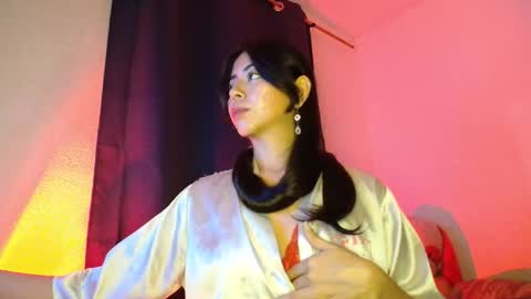 Snapshot of lolifantasy chatting on 03/25/26, 06:08 Rya DKhrt online show from 03/25/26, 06:08