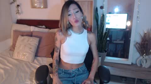 Dear tippers follow me on my new cb account lennarogers online show from 01/05/25, 12:52