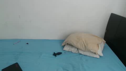 Sascha Bauer online show from 02/08/26, 01:47