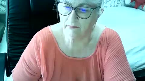 LolkaAlyss online show from 02/19/25, 10:34