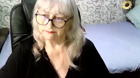 LolkaAlyss online show from 11/06/25, 08:21