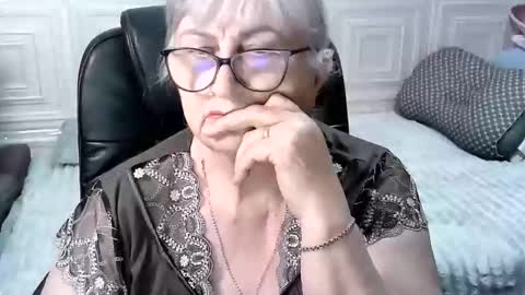 LolkaAlyss online show from 04/18/26, 07:58