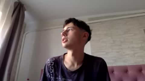 Snapshot of lolli_pop2024 chatting on 09/15/25, 12:16 lolli_pop2024 online show from 09/15/25, 12:16