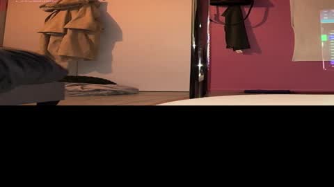 Snapshot of lollychills chatting on 03/15/26, 06:14 lollychills online show from 03/15/26, 06:14