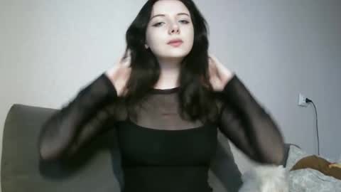 Lilly online show from 10/28/25, 01:25