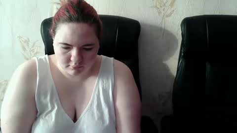 LollyNomeltyX online show from 02/18/26, 06:31