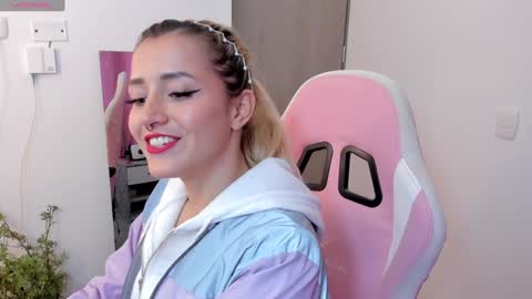 Lolly online show from 01/04/25, 02:35