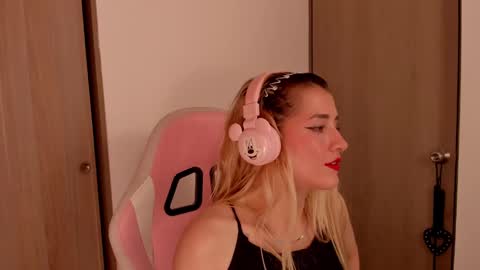 Lolly online show from 02/27/25, 03:47