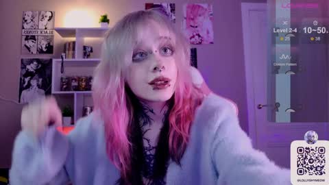 Lolly   online show from 02/02/25, 12:09