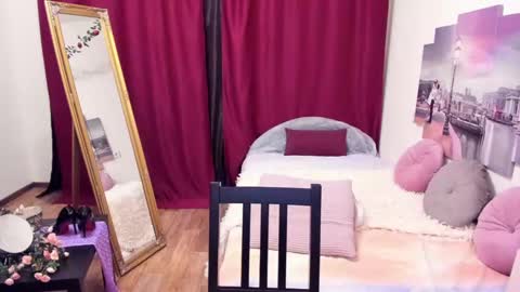 LoloMercier online show from 03/01/25, 08:10