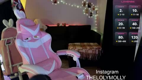 Snapshot of lolymolli chatting on 12/11/24, 06:09 Molli online show from 12/11/24, 06:09