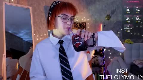 Molli online show from 02/03/26, 10:09