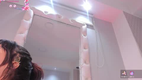 Snapshot of lolyyuno chatting on 09/17/25, 02:02 Loly online show from 09/17/25, 02:02