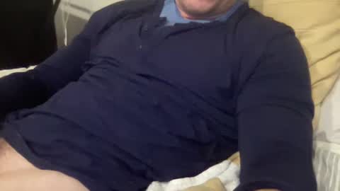 Snapshot of london1480 chatting on 12/25/24, 12:37 london1480 online show from 12/25/24, 12:37