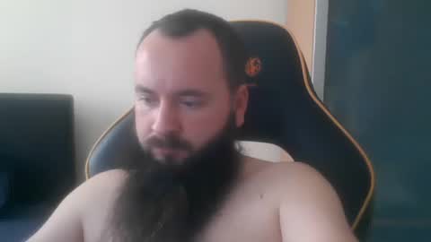 london_man1988 online show from 10/25/25, 11:40